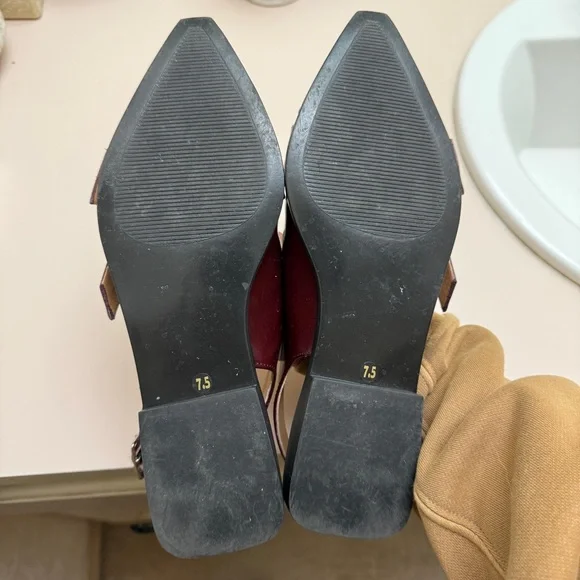 Steve Madden Gutzy Burgundy Patent Pointed Toe Slingback ballet flats - Picture 5 of 5